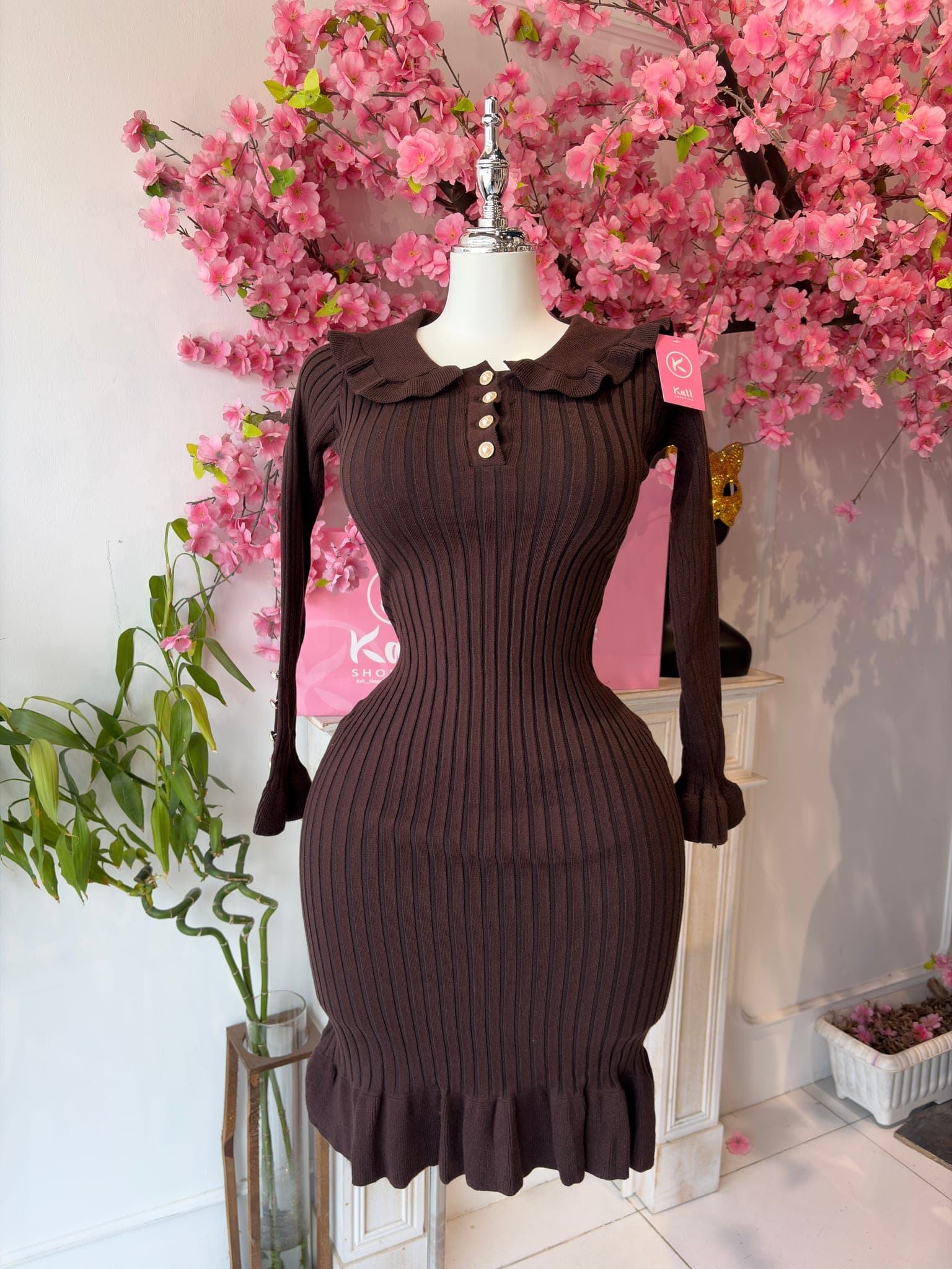 Ribbed Knit Ruffle Hem Dress