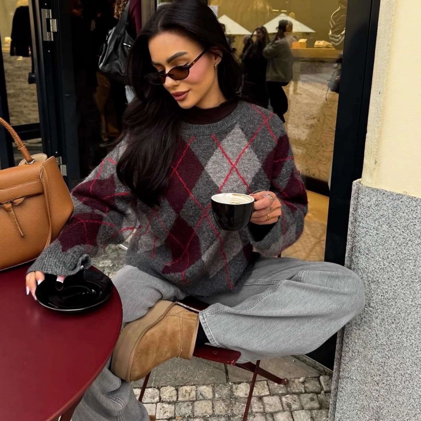 كنزة صوفية بنقشة المعين
