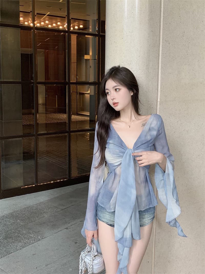 بلوزة شفافة بربطة أمامية – صورة 3