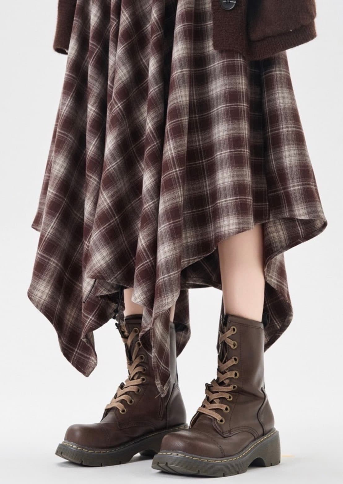 Plaid Asymmetric Hem Midi Skirt – image 5
