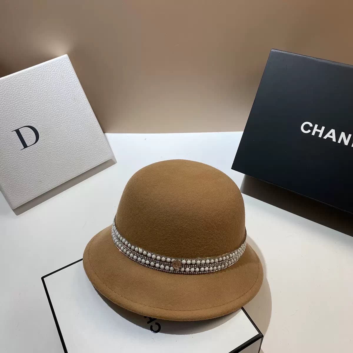 Embellished Pearl Wool Felt Hat – image 2