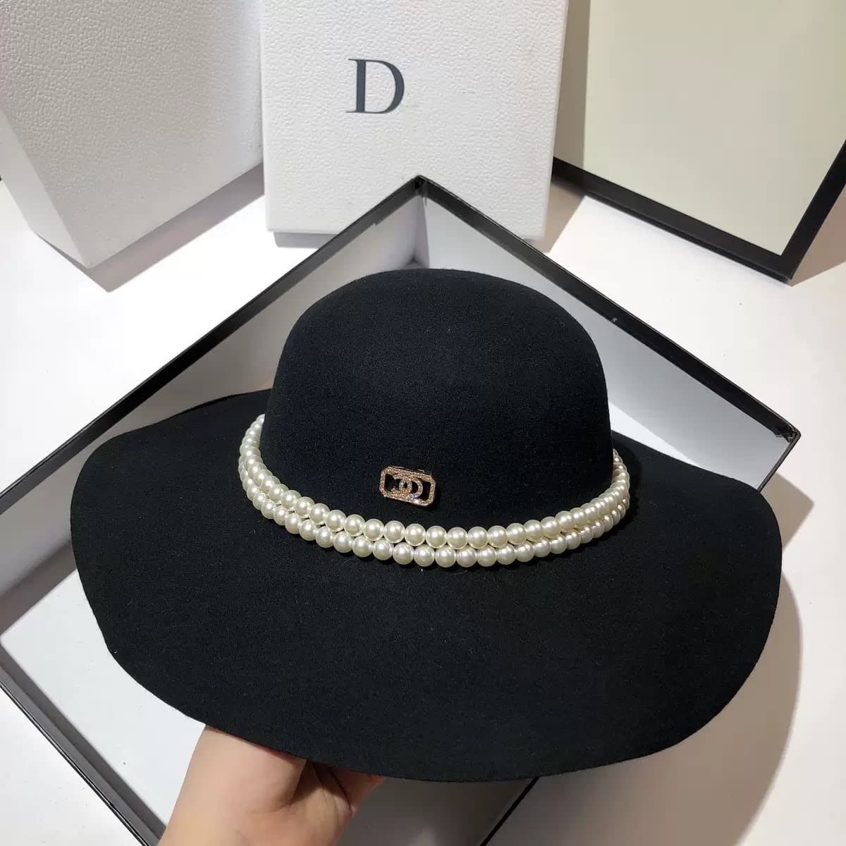 Elegant Pearl Embellished Felt Hat