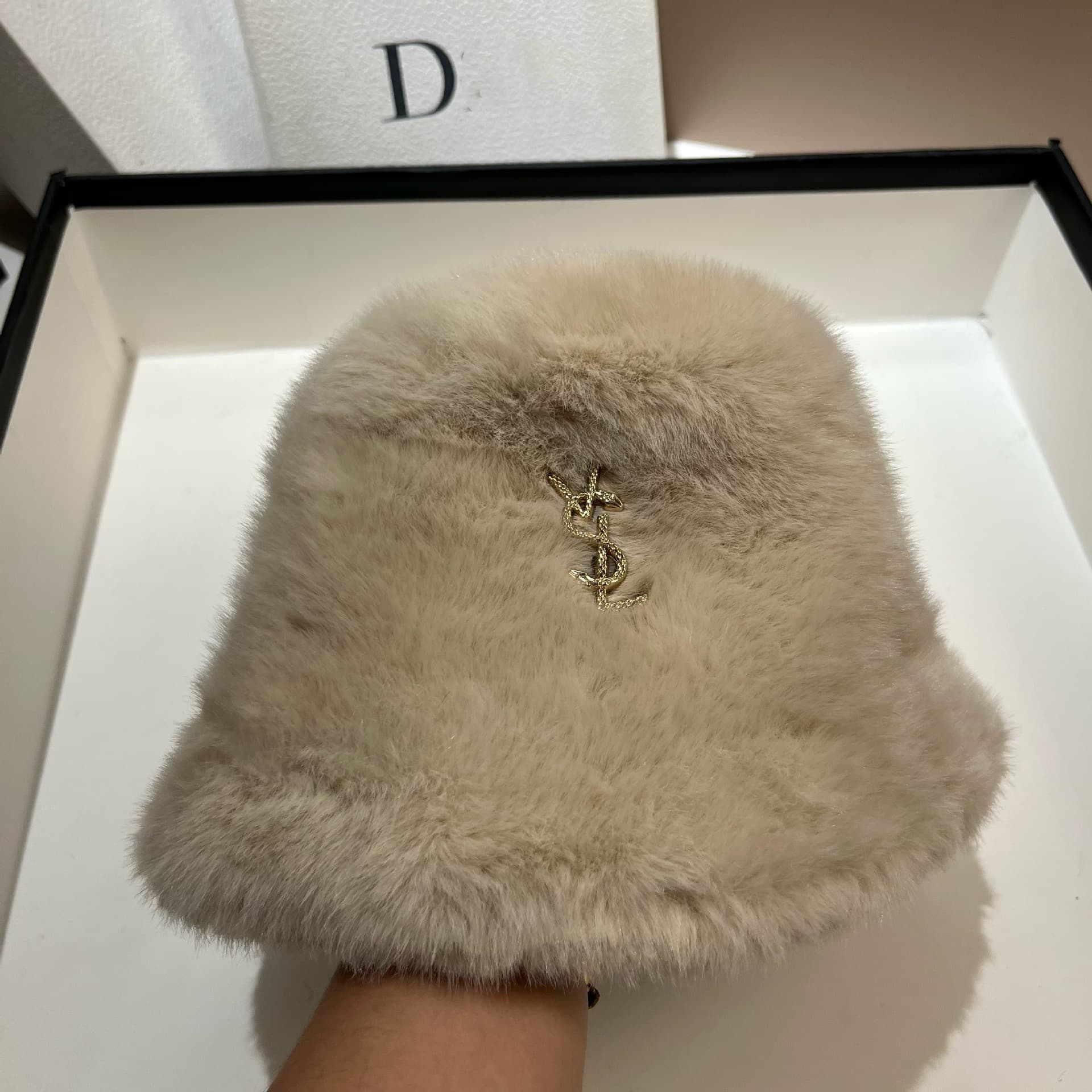 Plush Faux Fur Bucket Hat – image 4