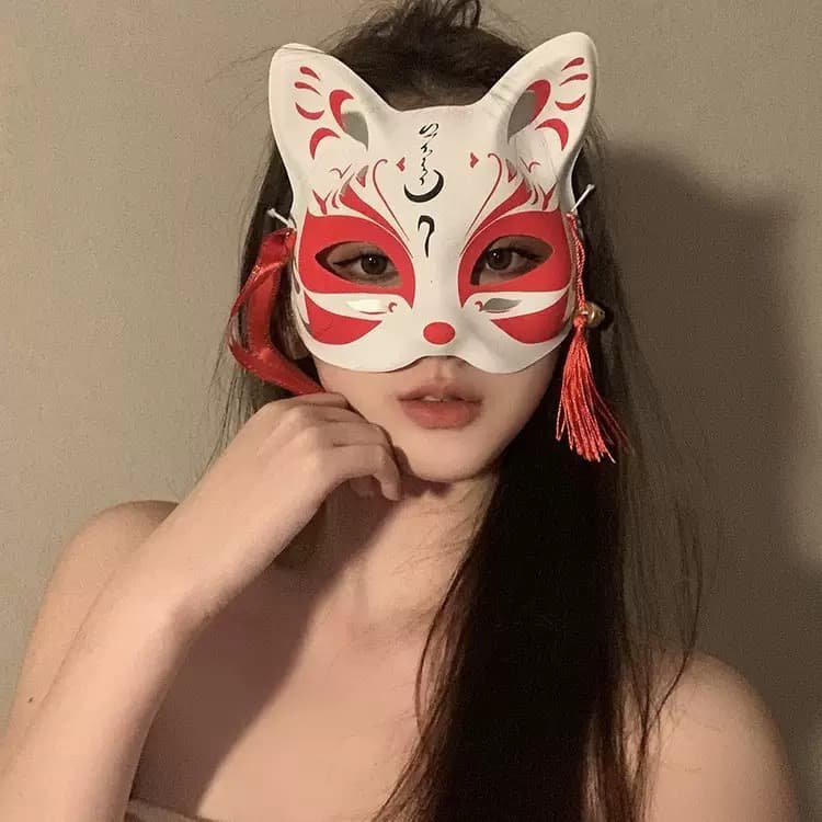 Animal Inspired Decorative Mask – image 5