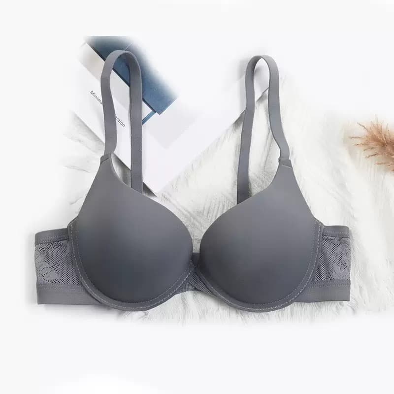 Seamless Lace Trim Bra – image 3